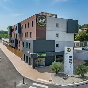 2* Hotel La Valentine St Menet